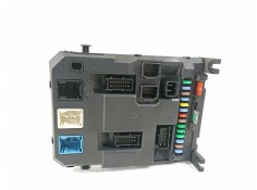 Recambio de caja reles / fusibles para citroën c3 attraction referencia OEM IAM 9666952180  