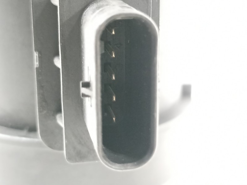 Recambio de caudalimetro para opel astra h ber. cosmo referencia OEM IAM 55561301  