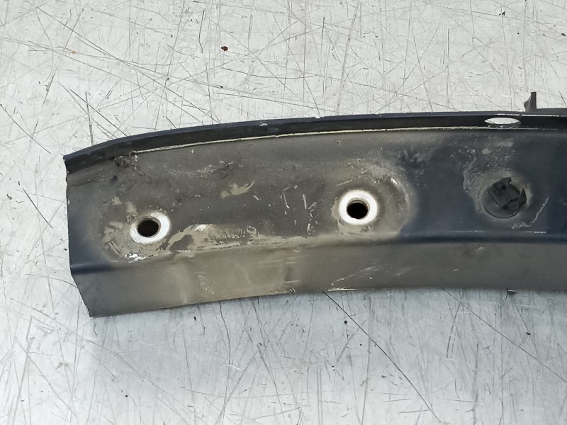 Recambio de refuerzo paragolpes delantero para opel astra h ber. cosmo referencia OEM IAM 24460537  