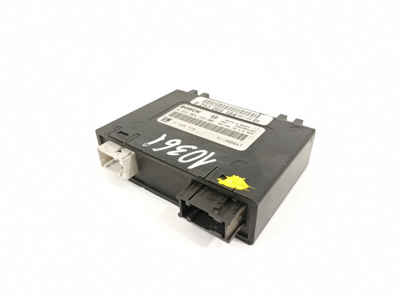 Recambio de modulo electronico para opel astra h ber. cosmo referencia OEM IAM 13228779  