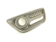 Recambio de rejilla paragolpes delantero para renault captur adventure referencia OEM IAM 620740754R CMD150