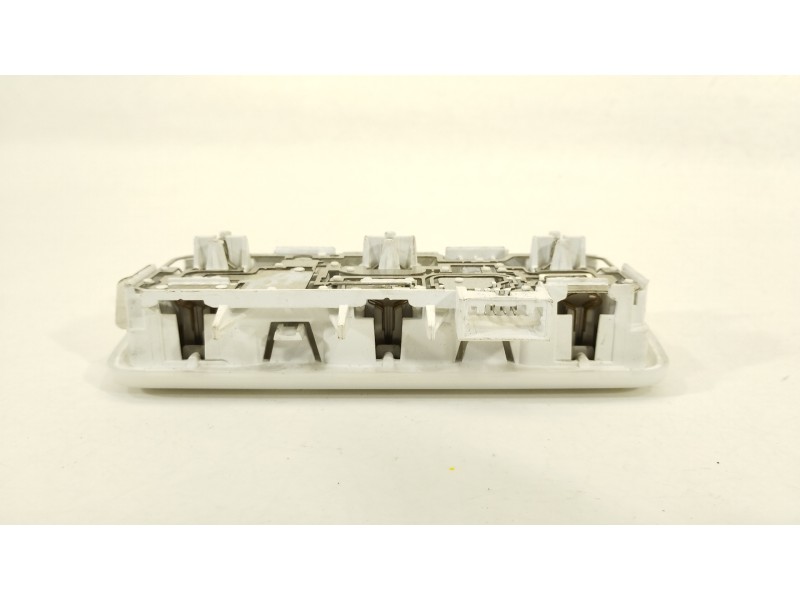 Recambio de luz interior para renault captur adventure referencia OEM IAM 264300008R  