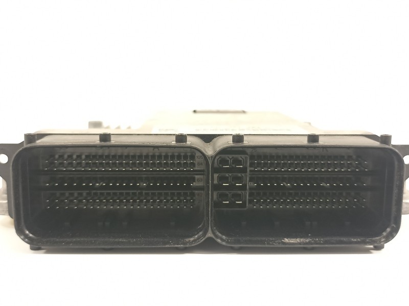 Recambio de centralita motor uce para audi a5 coupe (f53) s line edition referencia OEM IAM 04L907309L 0281030258 