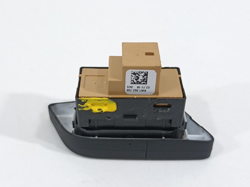 Recambio de interruptor para audi a5 coupe (f53) s line edition referencia OEM IAM 8W1962108  
