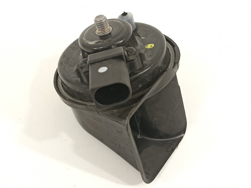 Recambio de claxon para audi a5 coupe (f53) s line edition referencia OEM IAM 8W0951221  