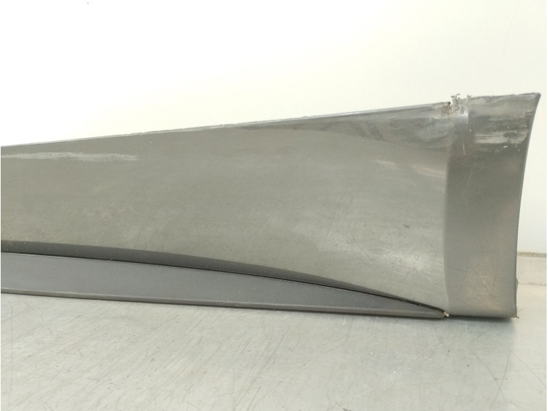 Recambio de faldon lateral para audi a5 coupe (f53) s line edition referencia OEM IAM 8W6853859  