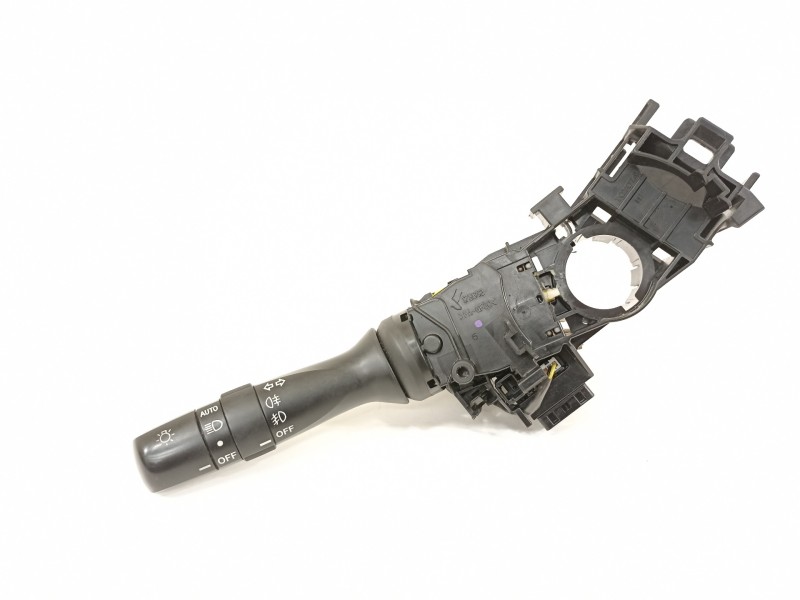 Recambio de mando luces para toyota auris active referencia OEM IAM 8414002290 02330 