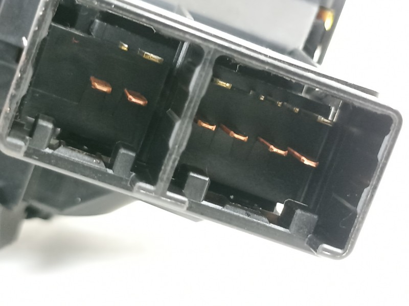 Recambio de mando limpia para toyota auris active referencia OEM IAM 8465202410 02410 