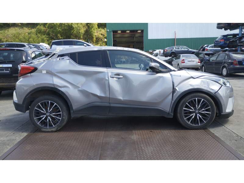 toyota c-hr (_x1_) del año 2017