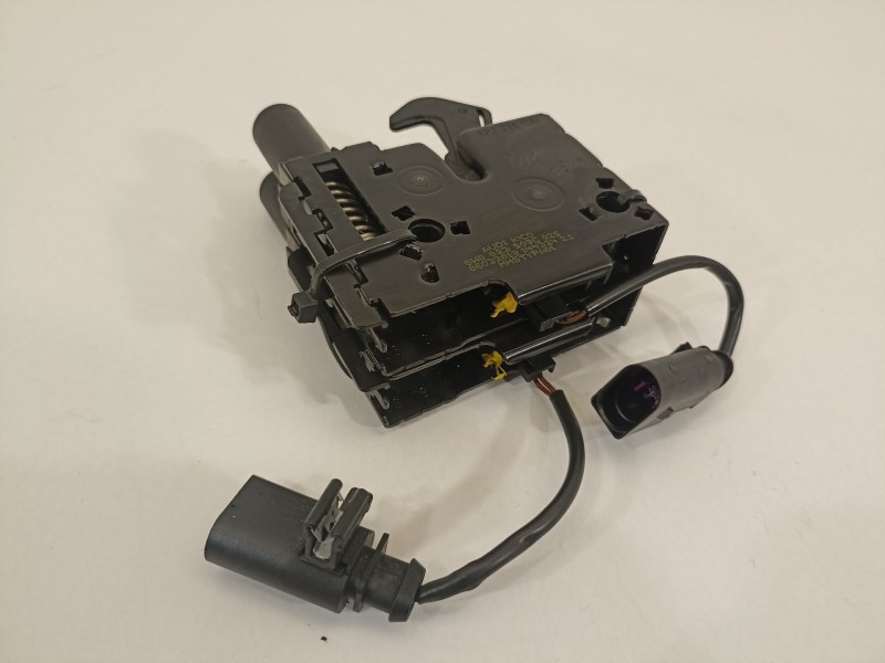 Recambio de cerradura capot para audi a5 coupe (f53) s line edition referencia OEM IAM 8W0823509C  