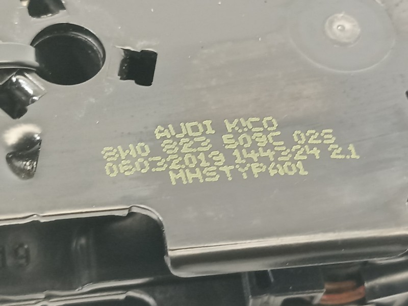 Recambio de cerradura capot para audi a5 coupe (f53) s line edition referencia OEM IAM 8W0823509C  
