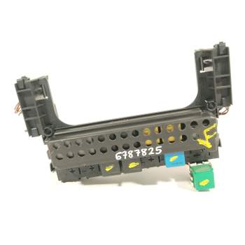 CAJA RELES / FUSIBLES A1695450001 