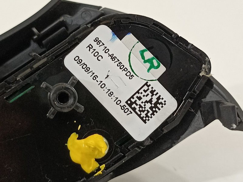 Recambio de mando volante para hyundai i30 (gd) style referencia OEM IAM 39Y2931300 96700A6500 96710A6750PD5