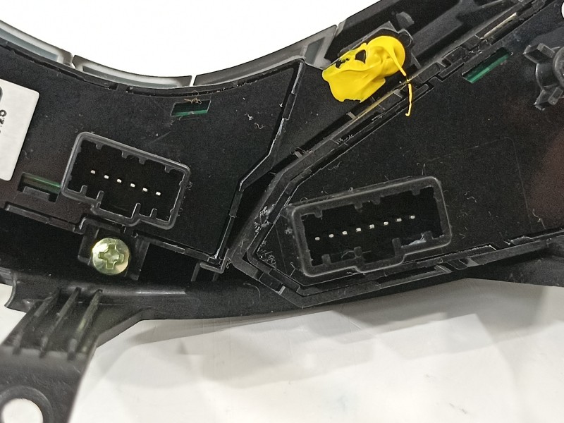 Recambio de mando volante para hyundai i30 (gd) style referencia OEM IAM 39Y2931300 96700A6500 96710A6750PD5