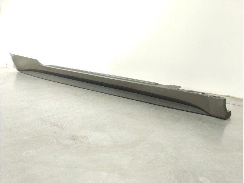 Recambio de faldon lateral para audi a5 coupe (f53) s line edition referencia OEM IAM 8W6853860A  