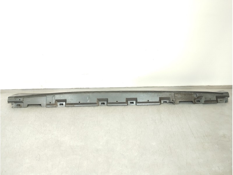 Recambio de faldon lateral para audi a5 coupe (f53) s line edition referencia OEM IAM 8W6853860A  