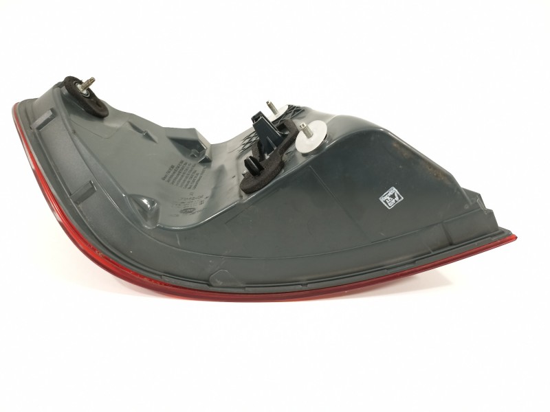 Recambio de piloto trasero derecho para bmw serie 5 lim. (f10) 520d referencia OEM IAM 63217306162  