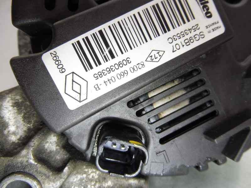 Recambio de alternador para dacia sandero laureate referencia OEM IAM 8200660044B  