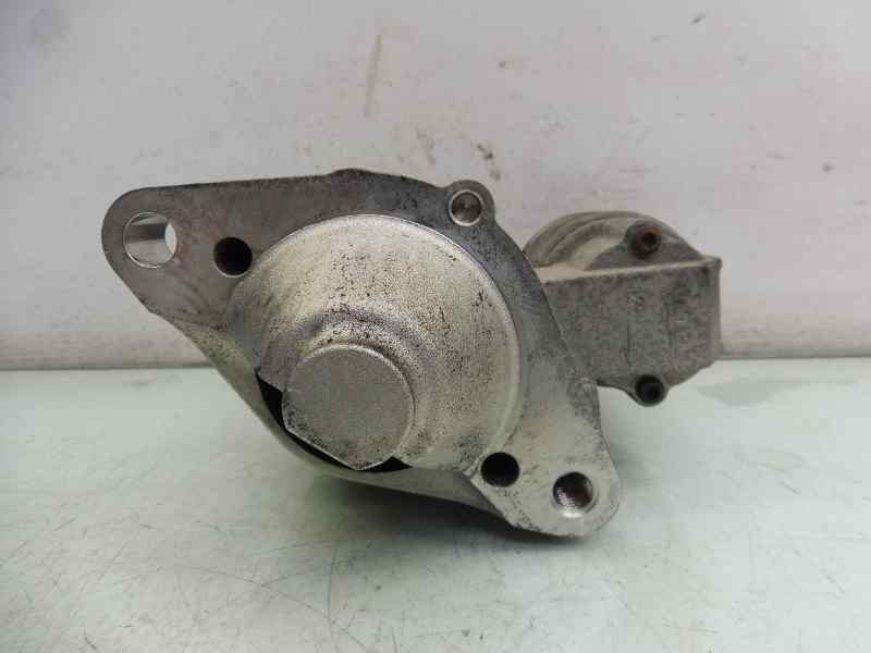 Recambio de motor arranque para dacia sandero laureate referencia OEM IAM 8200369521F  
