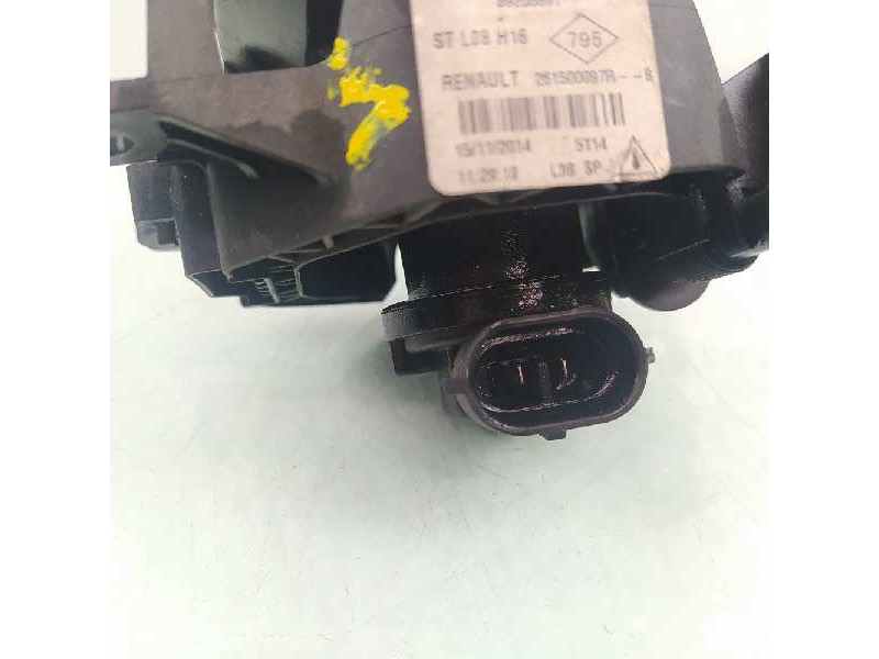 Recambio de faro antiniebla izquierdo para dacia duster ambiance 4x2 referencia OEM IAM 261500097R 89208691 