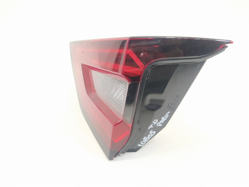 Recambio de piloto trasero derecho en porton para nissan juke (f16) referencia OEM IAM 265506PA5A  