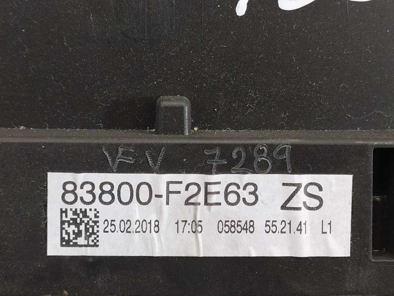 Recambio de cuadro instrumentos para toyota auris hybrid business referencia OEM IAM 83800F2E63  
