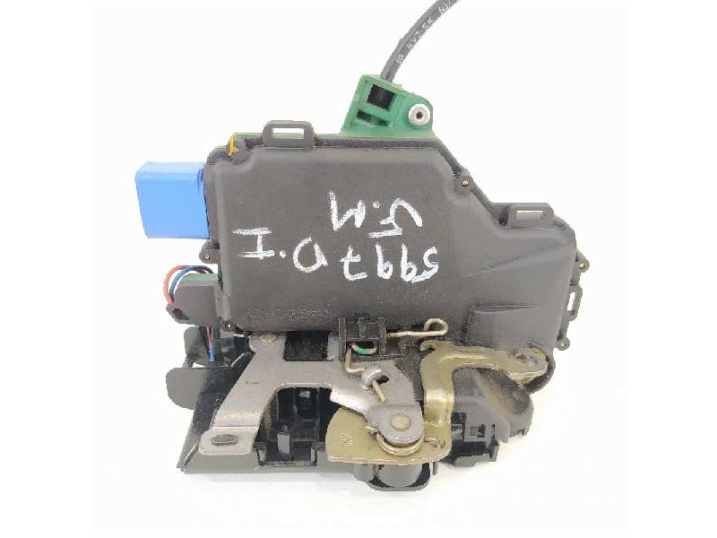 Recambio de cerradura puerta delantera izquierda para volkswagen polo (9n1) conceptline referencia OEM IAM 3B1837015AN  