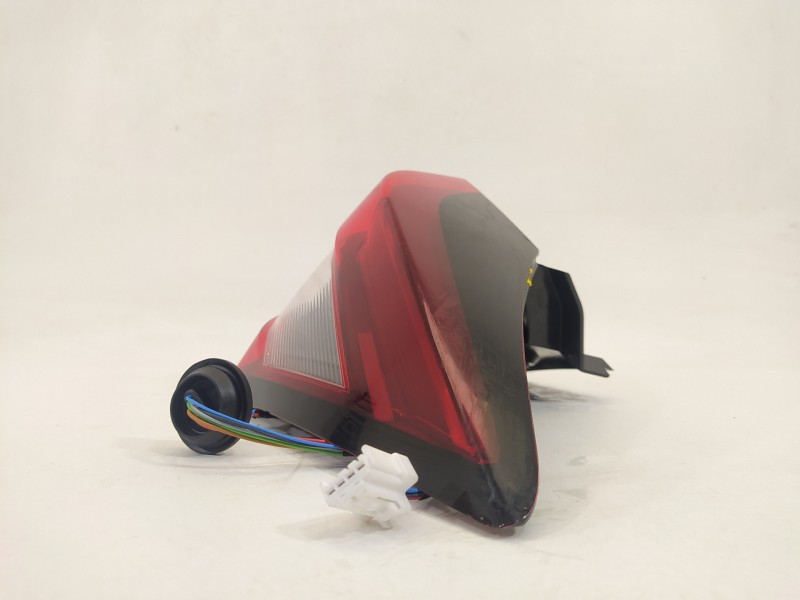 Recambio de piloto trasero derecho para nissan juke (f16) referencia OEM IAM 265506PA1B  