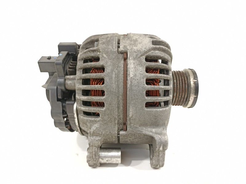 Recambio de alternador para volkswagen scirocco (137) 1.4 tsi (118kw) referencia OEM IAM 03C903023A  