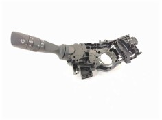 Recambio de mando luces para toyota auris hybrid business referencia OEM IAM 0272017F852  