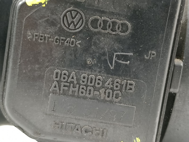 Recambio de caudalimetro para volkswagen golf iv berlina (1j1) highline referencia OEM IAM 06A906461B  
