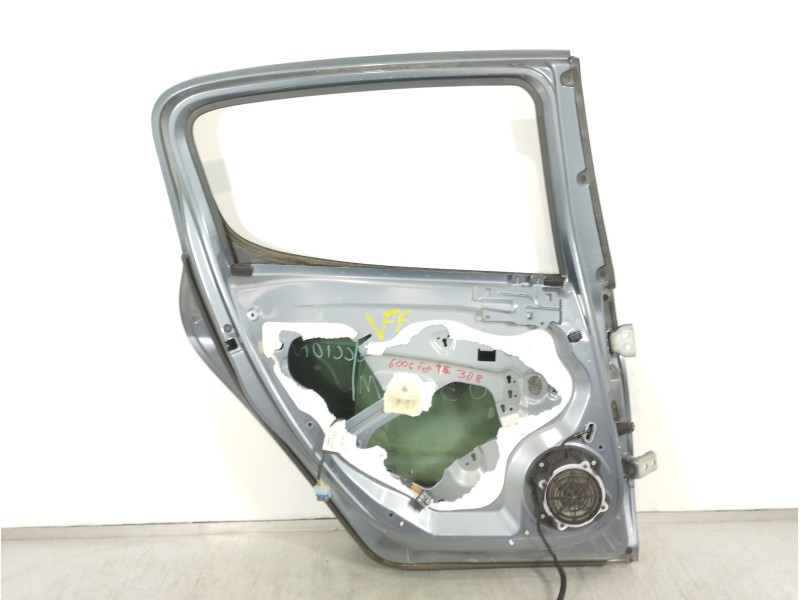 Recambio de puerta trasera izquierda para peugeot 308 sport referencia OEM IAM   