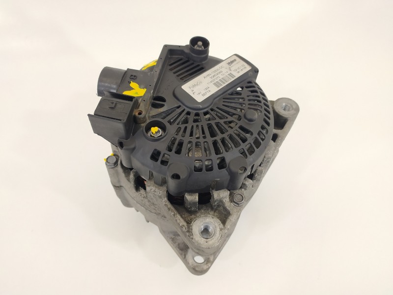 Recambio de alternador para ford fiesta (ccn) trend referencia OEM IAM AV6N10300DC 2612672B TG12C122
