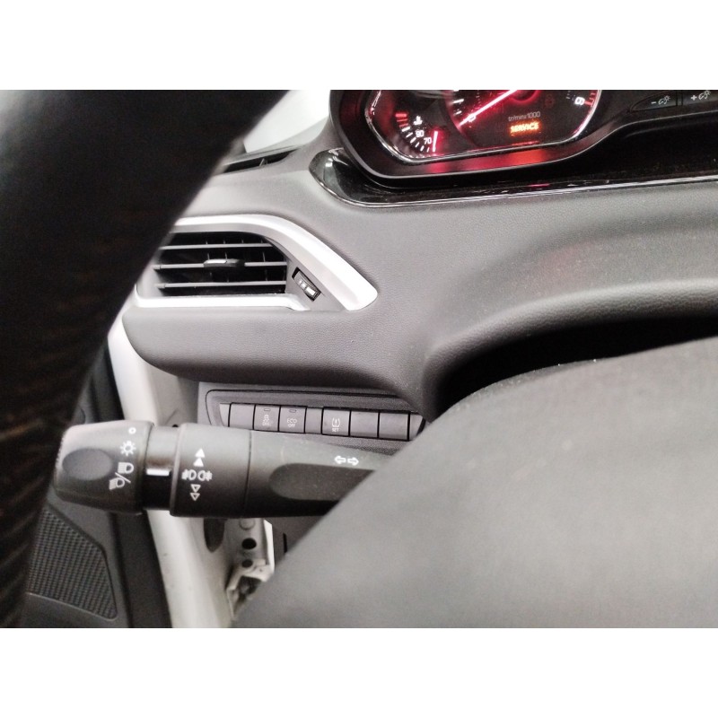 Recambio de mando luces para peugeot 208 1.5 blue-hdi fap referencia OEM IAM   