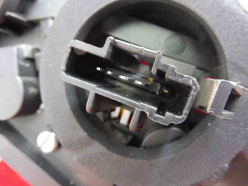 Recambio de piloto trasero derecho para citroën c5 berlina business referencia OEM IAM 9681063680  