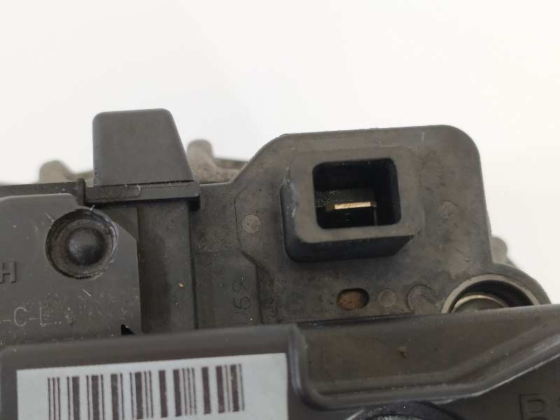 Recambio de alternador para volvo s60 berlina 2.4 (125kw) referencia OEM IAM 30667787 0124525060 
