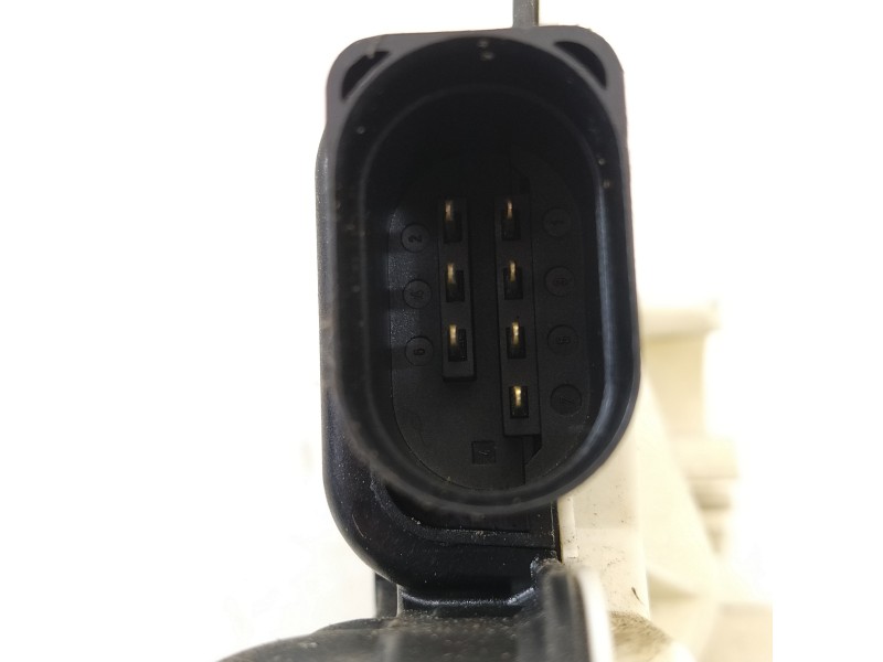 Recambio de cerradura puerta delantera izquierda para volkswagen tiguan (5n1) advance referencia OEM IAM 5N1837015C  