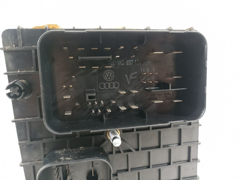 Recambio de caja reles / fusibles para seat altea (5p1) reference referencia OEM IAM 1K0937124H  
