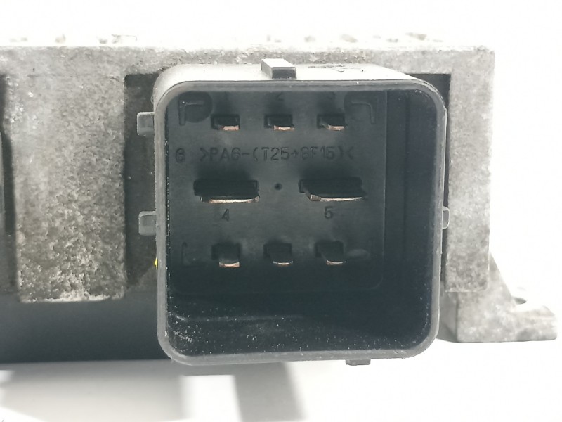 Recambio de caja precalentamiento para renault grand scenic iii bose edition referencia OEM IAM 8200558438A  