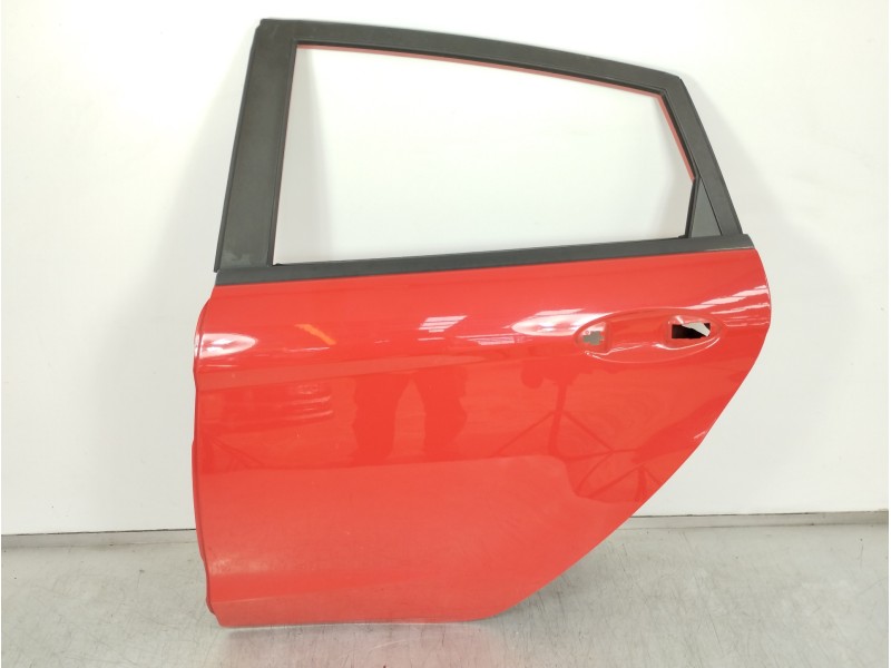 Recambio de puerta trasera izquierda para ford fiesta (ccn) trend referencia OEM IAM 1692503  