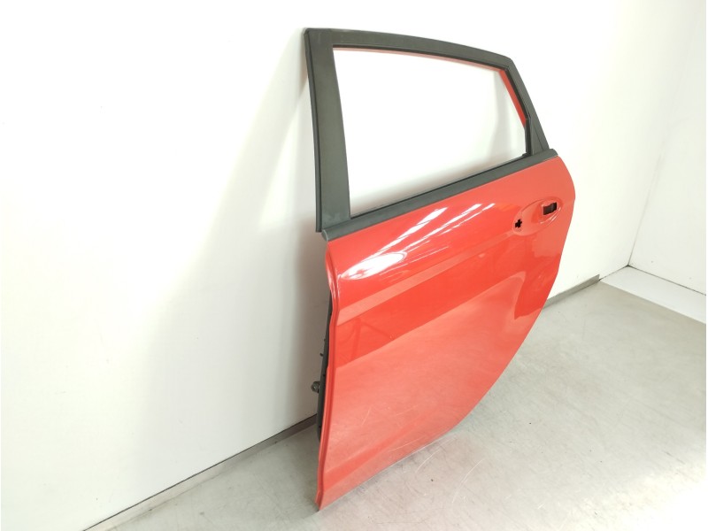 Recambio de puerta trasera izquierda para ford fiesta (ccn) trend referencia OEM IAM 1692503  