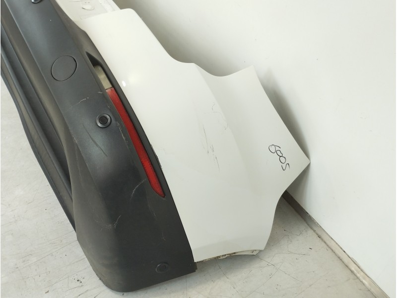 Recambio de paragolpes trasero para volkswagen tiguan (5n1) advance referencia OEM IAM 5N0807421  