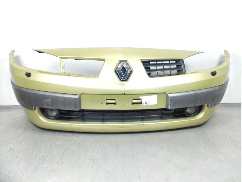 Recambio de paragolpes delantero para renault megane ii berlina 5p confort authentique referencia OEM IAM 8200142000  
