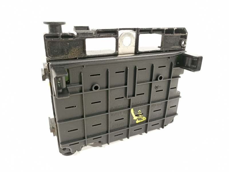 Recambio de caja reles / fusibles para peugeot 206 cc cc referencia OEM IAM 9646405280  