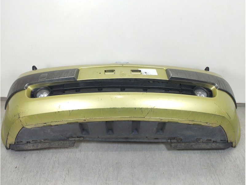 Recambio de paragolpes delantero para renault megane ii berlina 5p confort authentique referencia OEM IAM 8200142000  