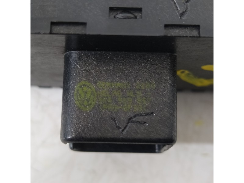 Recambio de mando elevalunas delantero izquierdo para volkswagen tiguan (5n1) advance referencia OEM IAM 5K4959857  