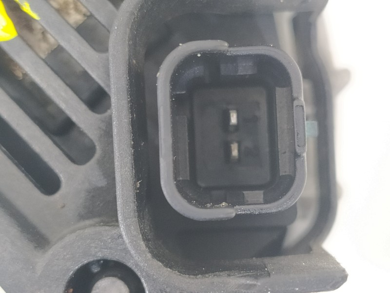 Recambio de alternador para dacia duster ambiance 4x2 referencia OEM IAM 231007707R 2617345A TG12C151