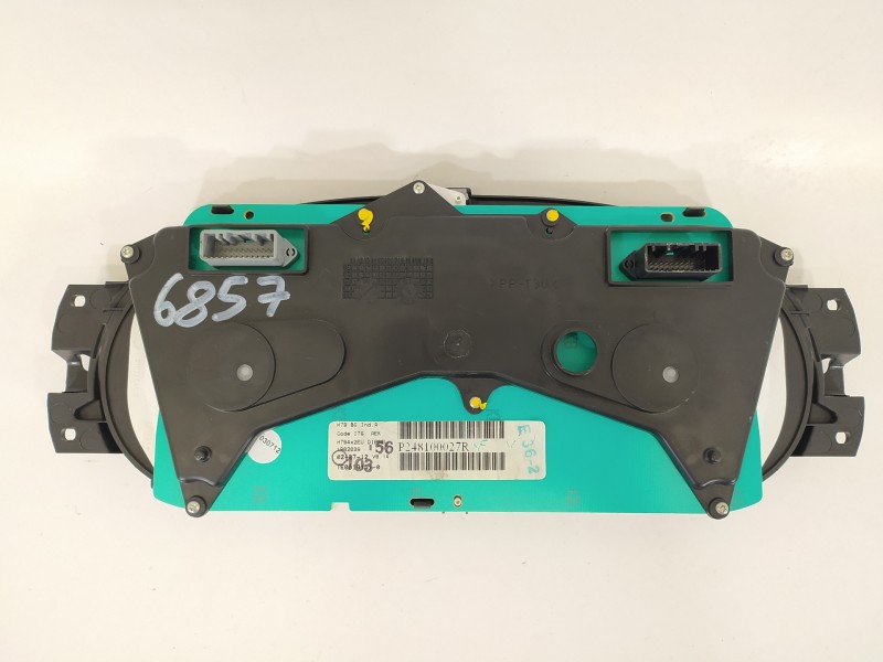 Recambio de cuadro instrumentos para dacia duster ambiance 4x2 referencia OEM IAM 248100027R  