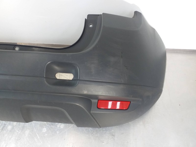 Recambio de paragolpes trasero para dacia duster ambiance 4x2 referencia OEM IAM 850220033R 850220034R 