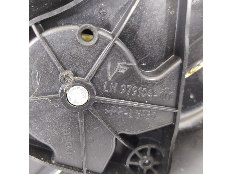 Recambio de elevalunas trasero izquierdo para volkswagen tiguan (5n1) advance referencia OEM IAM 5N0839729M 5N0959703D 5N0839461